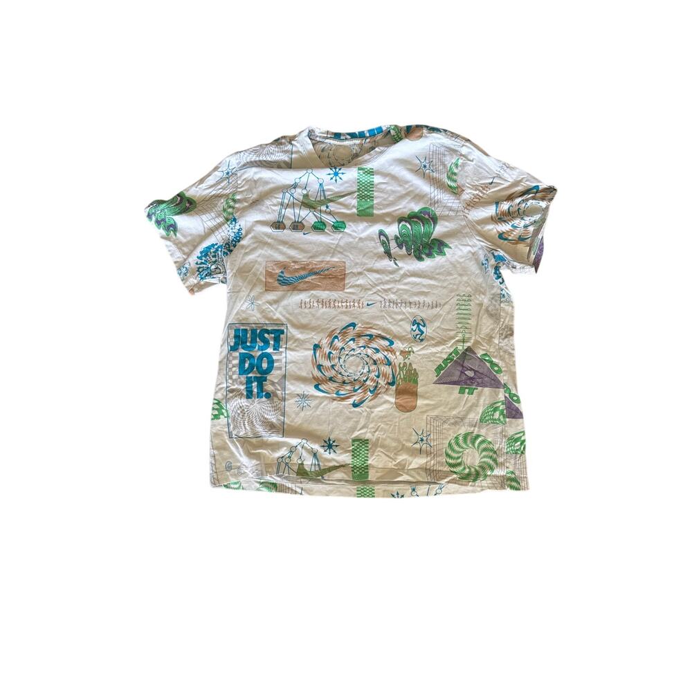 Nike Boys XXL The Nike Tee Just Do It All Over Print Graphic T Shirt Youth